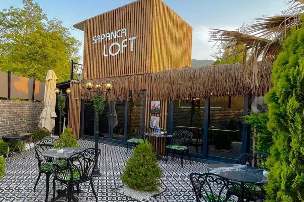 SAPANCA'DA YÜKSEK KÂR MARJLI BUTİK İGLO OTEL